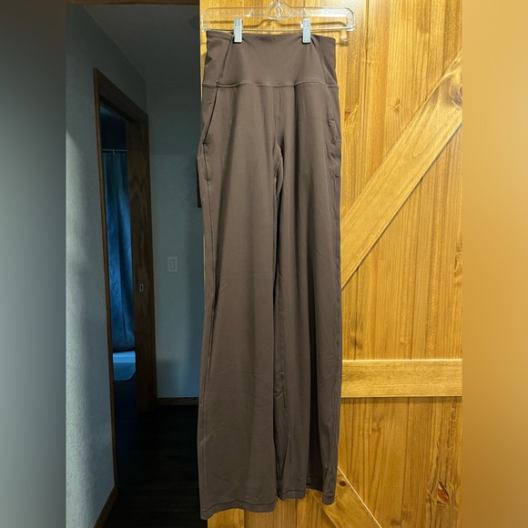 Lululemon Groove Pant Ribbed - Picture 6 of 6